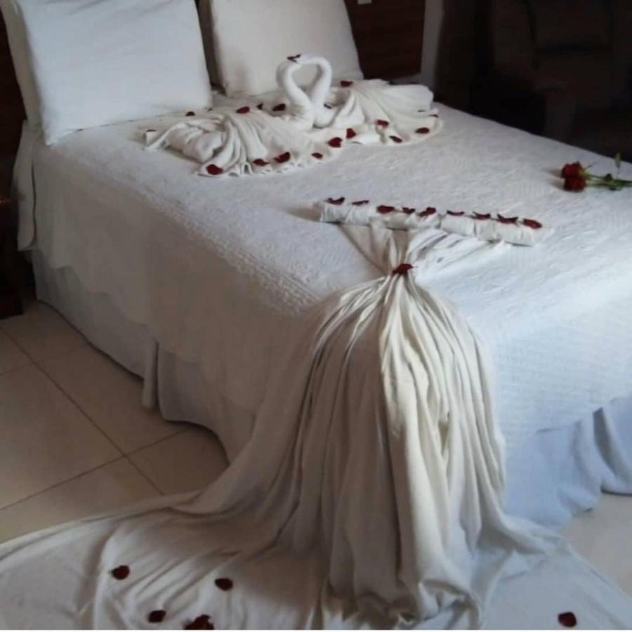 Jacaranda Palace Hotel 泰谢拉迪弗雷塔斯 外观 照片